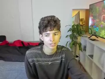 brownboy6999 – webcam model profile photo Image 9