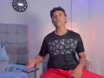 yournewkink12 – webcam model profile photo Image 16