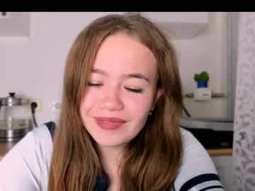 Seline – webcam model profile photo Image 11