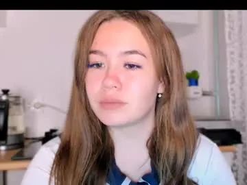 Seline – webcam model profile photo Image 9