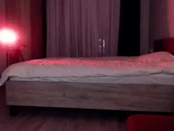 nicdani_1 cam session Image 7