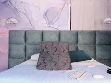 daani_hott – webcam model profile photo Image 8