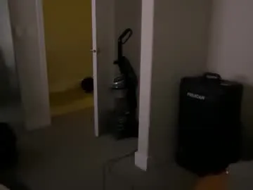 EmiliaWalker – webcam model profile photo Image 5