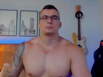 topalphaboss – webcam model profile photo Image 17