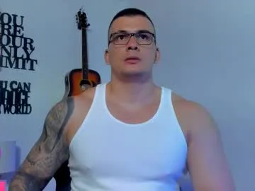 topalphaboss – webcam model profile photo Image 4