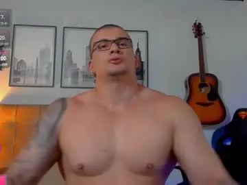 topalphaboss – webcam model profile photo Image 9