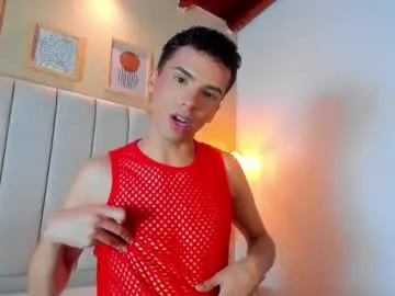 LunaWinks – webcam model profile photo Image 9