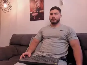 iamsomeone1234 – webcam model profile photo Image 11