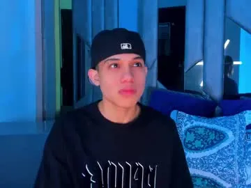 daani_hott – webcam model profile photo Image 16