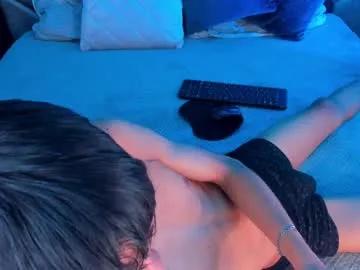 daani_hott – webcam model profile photo Image 3