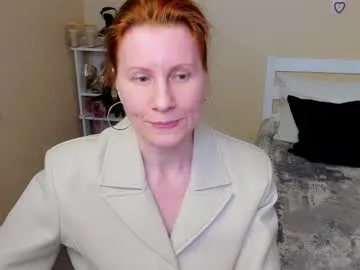 NyraFlame – webcam model profile photo Image 19