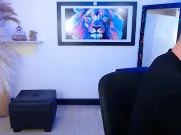 mochasins_ – webcam model profile photo Image 13