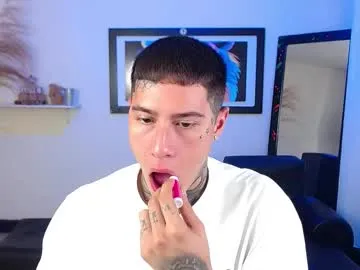 mochasins_ – webcam model profile photo Image 6