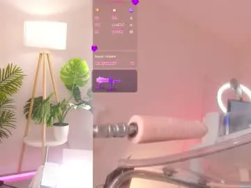 CristinaRous – webcam model profile photo Image 9