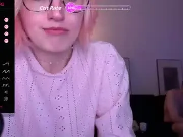 MollyDevine – webcam model profile photo Image 9