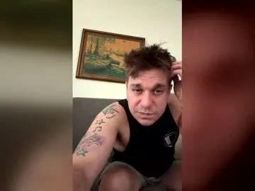 EmiliaWalker cam session Image 12