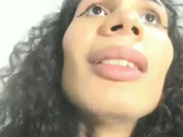 brendaaguerra – webcam model profile photo Image 2