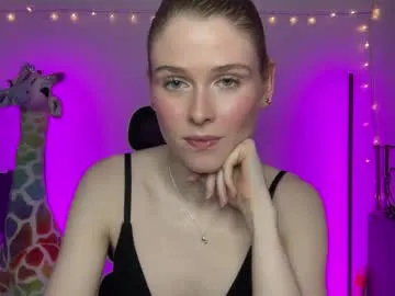 puneripiya – webcam model profile photo Image 3