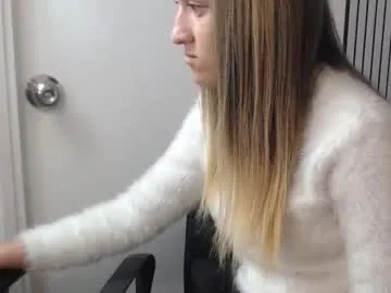 MadelineDemie – webcam model profile photo Image 17