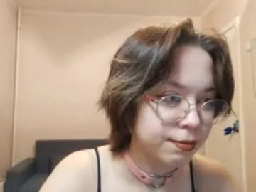ErikaBonnie – webcam model profile photo Image 2