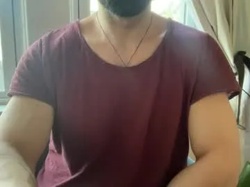 Seline – webcam model profile photo Image 4