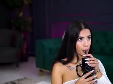 naughty_love489696 – webcam model profile photo Image 10