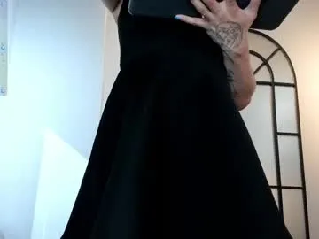 sweetkarmababy – webcam model profile photo Image 6