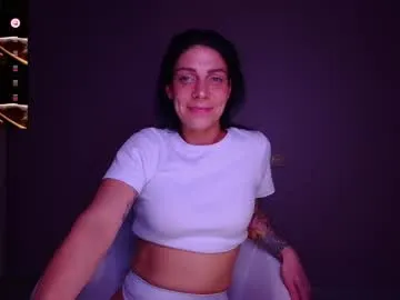 HellenSuric – webcam model profile photo Image 17