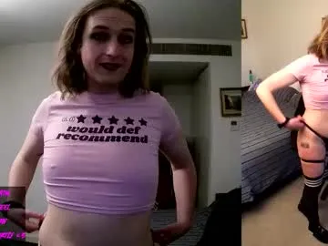 adelineefoxxx – webcam model profile photo Image 6