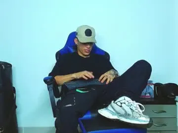 mochasins_ – webcam model profile photo Image 6