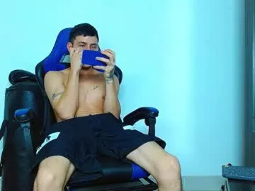 mochasins_ – webcam model profile photo Image 7