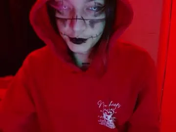 EmmaLevis – webcam model profile photo Image 13