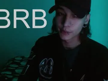 EmmaLevis – webcam model profile photo Image 5