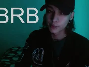 EmmaLevis – webcam model profile photo Image 7