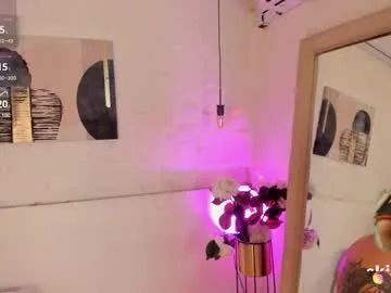 realtoxxxmaria – webcam model profile photo Image 10