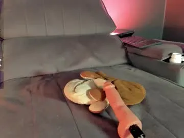 sweetkarmababy – webcam model profile photo Image 6