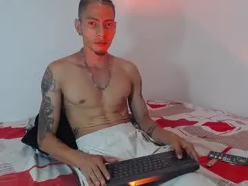 aria_star7 – webcam model profile photo Image 12