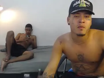 iamsomeone1234 – webcam model profile photo Image 18