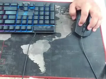 iamsomeone1234 – webcam model profile photo Image 9