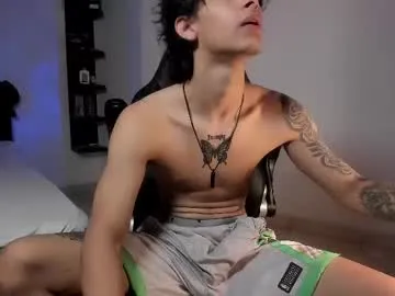 sunflower_28 – webcam model profile photo Image 3