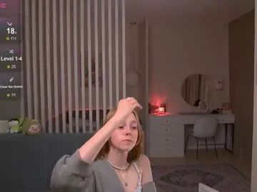 your_dolls – webcam model profile photo Image 8