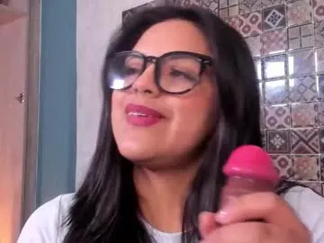 monicaflower – webcam model profile photo Image 9