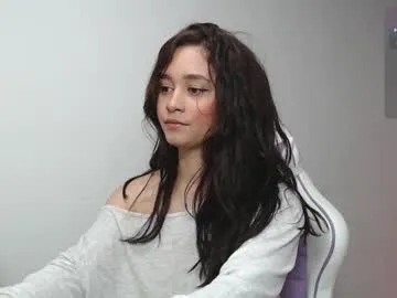 EmiliaWalker – webcam model profile photo Image 7