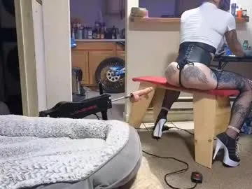 EmiliaWalker – webcam model profile photo Image 6