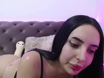 LeylaMonet – webcam model profile photo Image 2