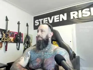 AdrianaAndrade – webcam model profile photo Image 13