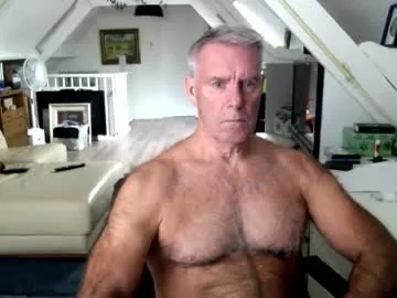 slimthickdesi – webcam model profile photo Image 17