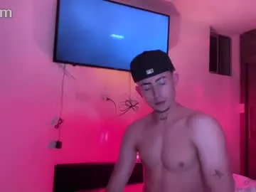 AmeliaPump – webcam model profile photo Image 2