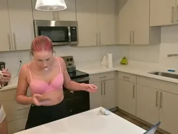 lolaa_darling – webcam model profile photo Image 7