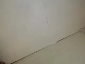 xzaramx – webcam model profile photo Image 9